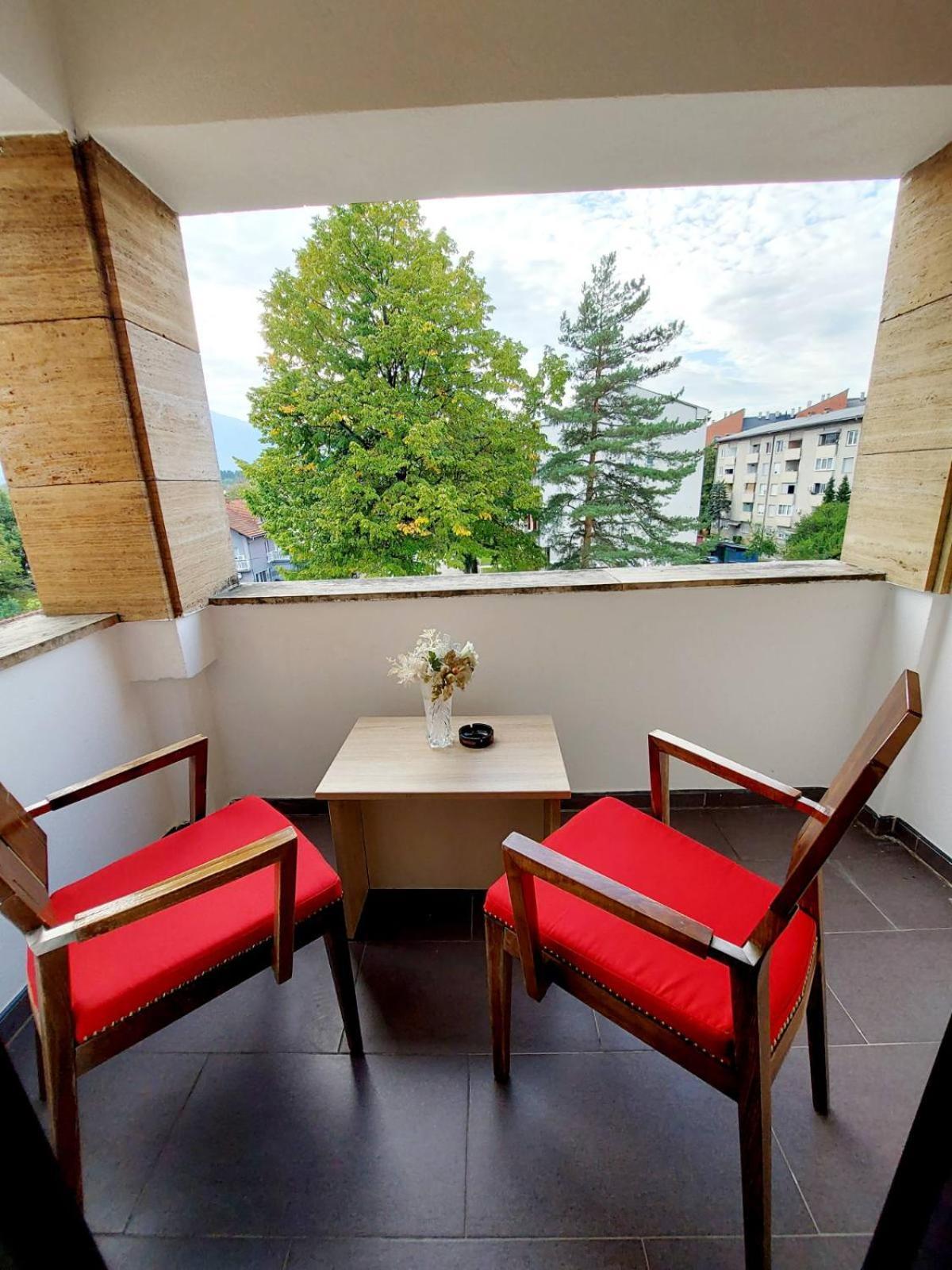 Irish Hotel Біхач Екстер'єр фото